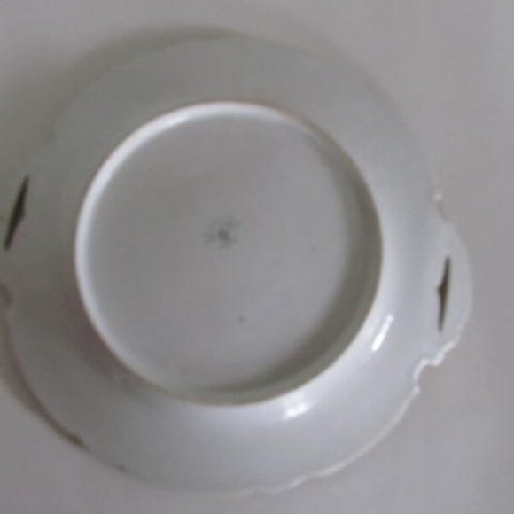 Lovely Victoria Portrait Plate Fancy Cake Plates Plates for Walls Cabinet plates - Picture 3 of 4